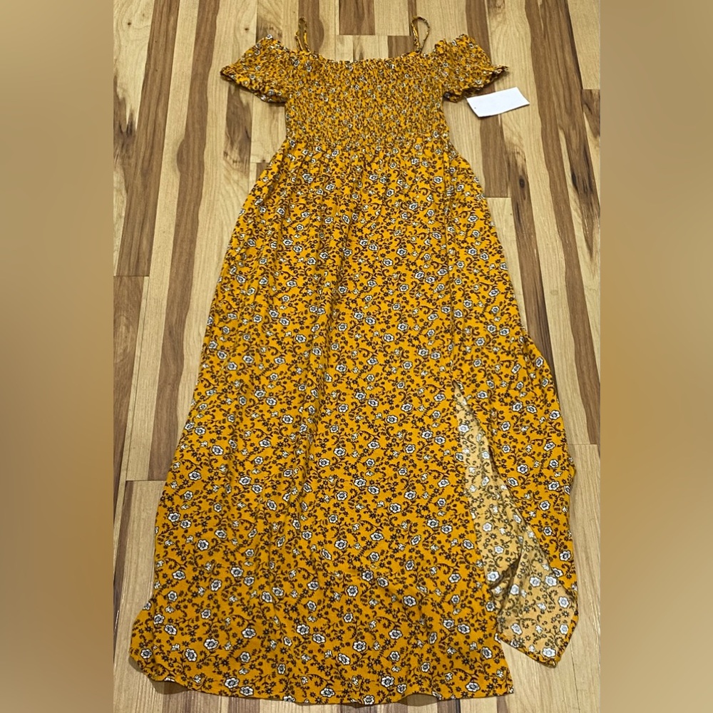 NWT Magnolia Skye Floral Dress L